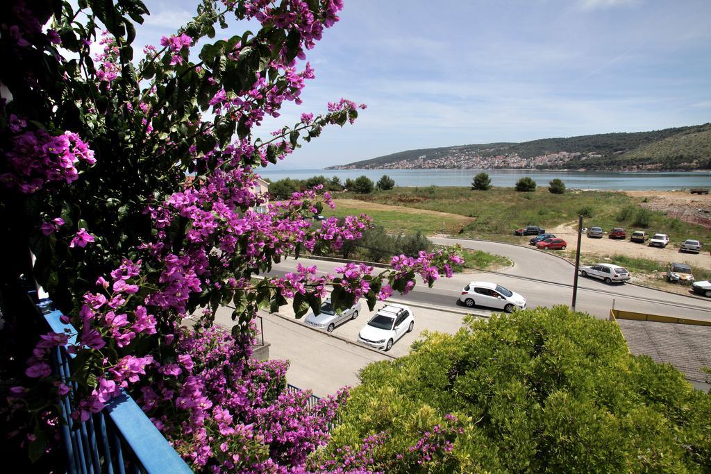 Apartments Irena Trogir Zewnętrze zdjęcie