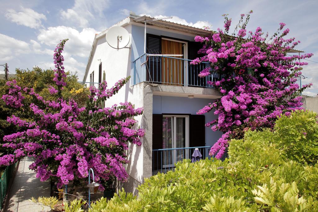 Apartments Irena Trogir Zewnętrze zdjęcie